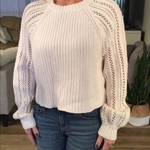 American Eagle. knit crop top sweater. Size small